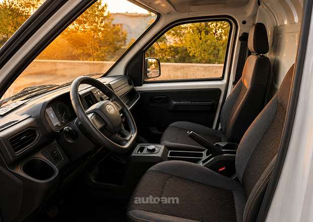JAC M3