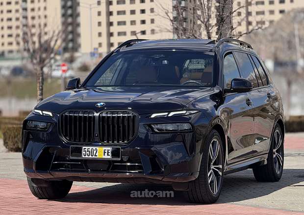 BMW X7