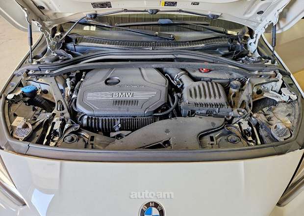 BMW 228