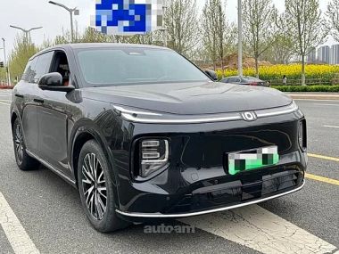Changan Nevo Q07  2025 