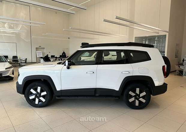 Changan G318