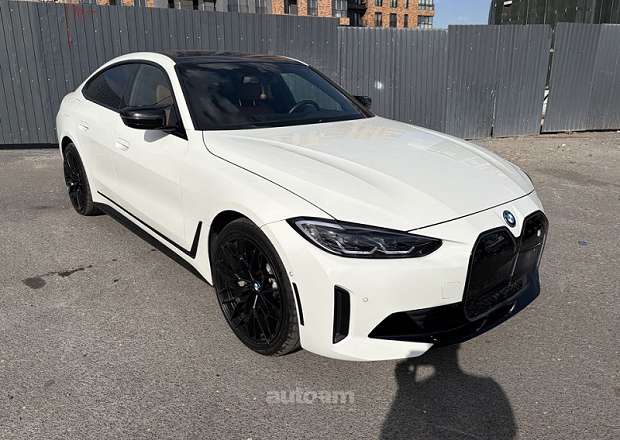 BMW i4