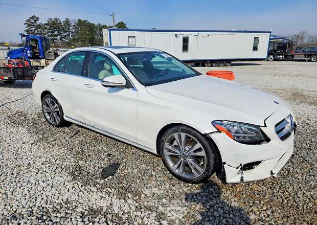 Mercedes-Benz C 300
