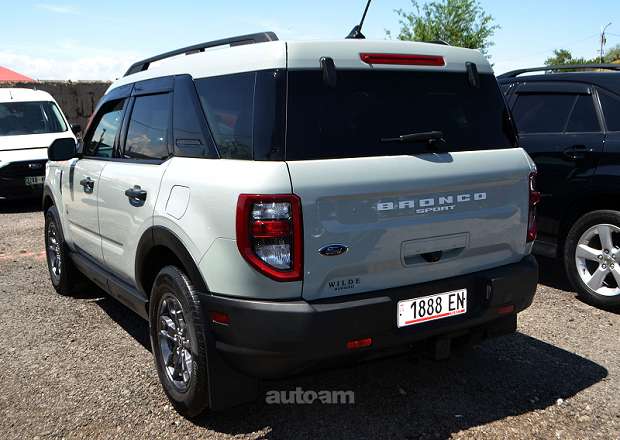 Ford Bronco 2022 — photo 15
