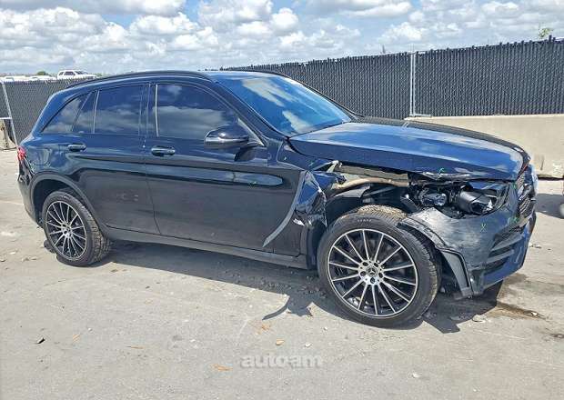 Mercedes-Benz GLC 300