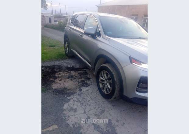 Hyundai Santa Fe 2020 — photo 3