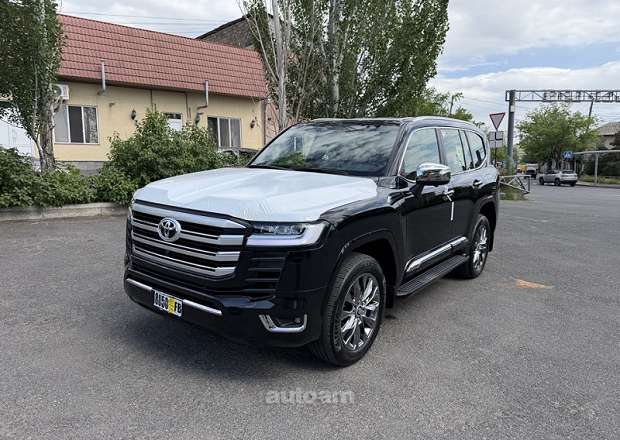 Toyota Land Cruiser 300