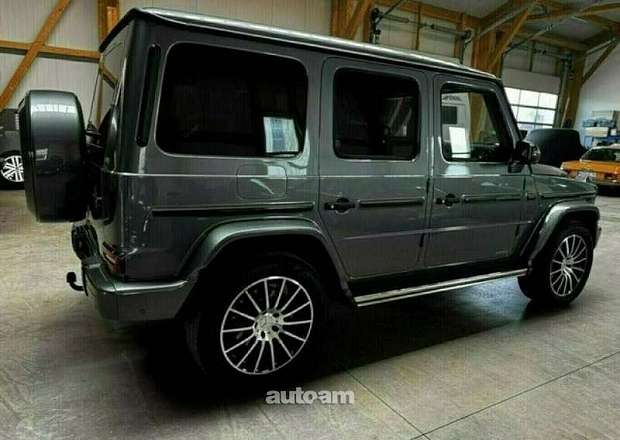 Mercedes-Benz G 500