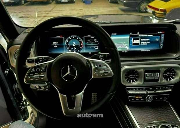 Mercedes-Benz G 500