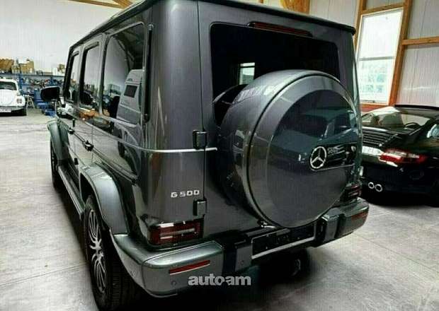 Mercedes-Benz G 500