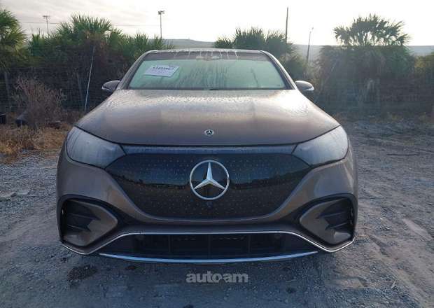 Mercedes-Benz EQE SUV