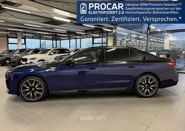BMW i7