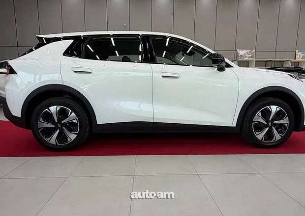 Changan Nevo Q05