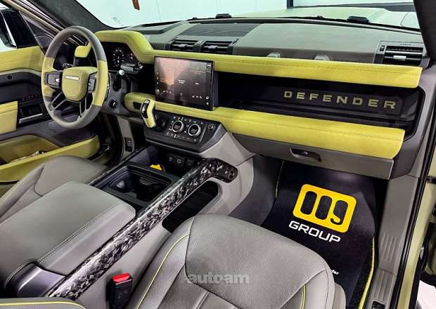 Land Rover Defender