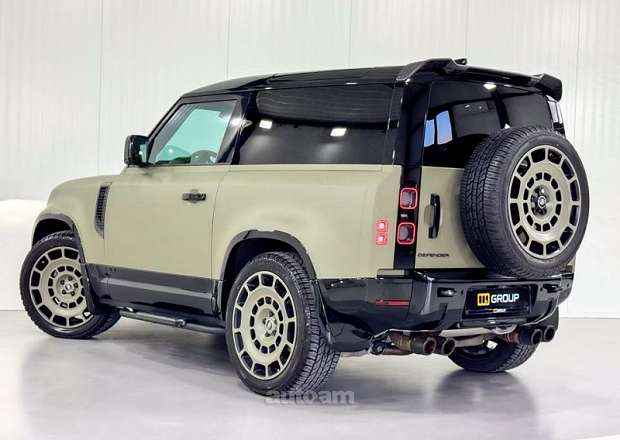 Land Rover Defender
