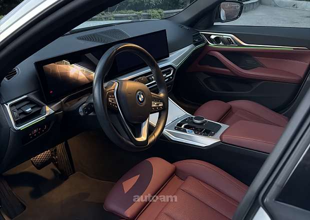 BMW i4