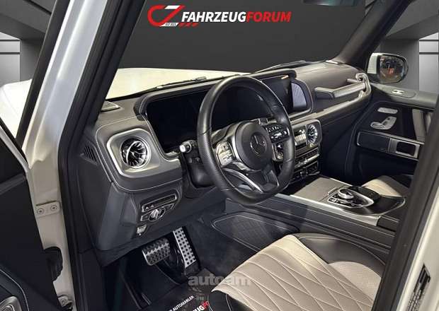 Mercedes-Benz G 500