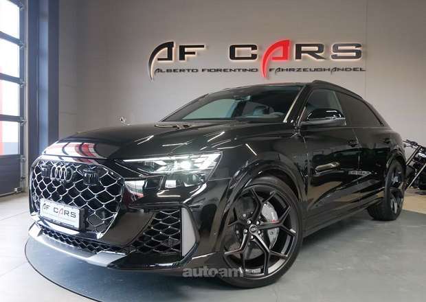 Audi RSQ8