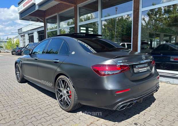 Mercedes-Benz E 63 AMG	