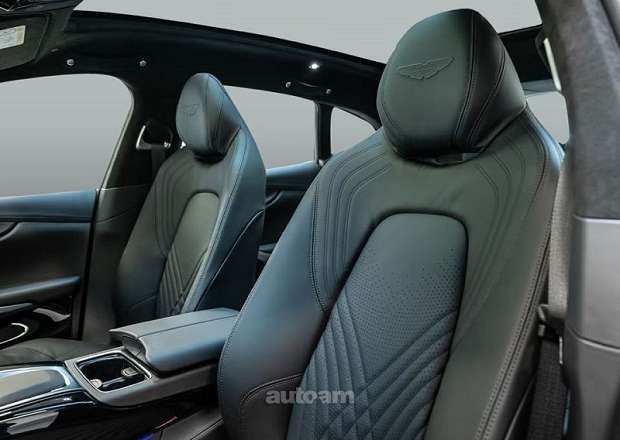 Aston Martin DBX