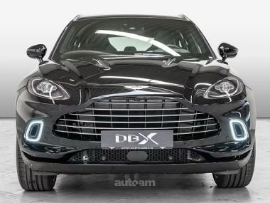 Aston Martin DBX  2024 