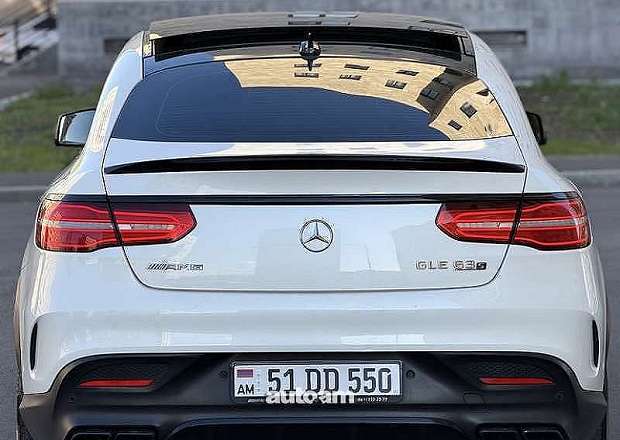 Mercedes-Benz GLE 400