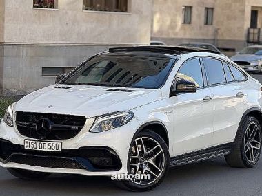 Mercedes-Benz GLE 400  2016 