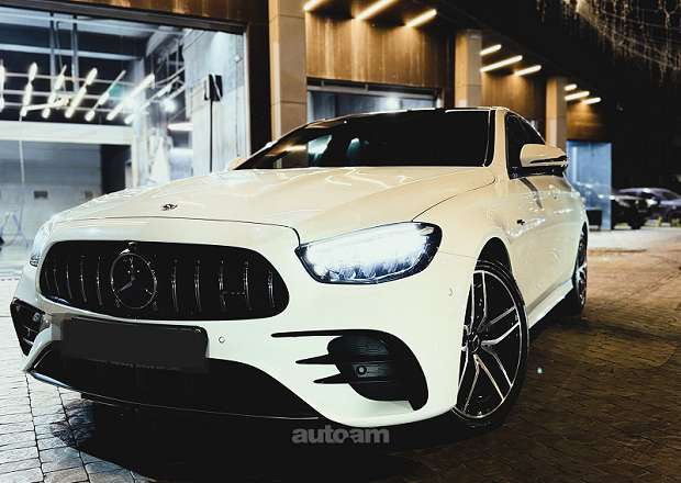 Mercedes-Benz E 53 AMG