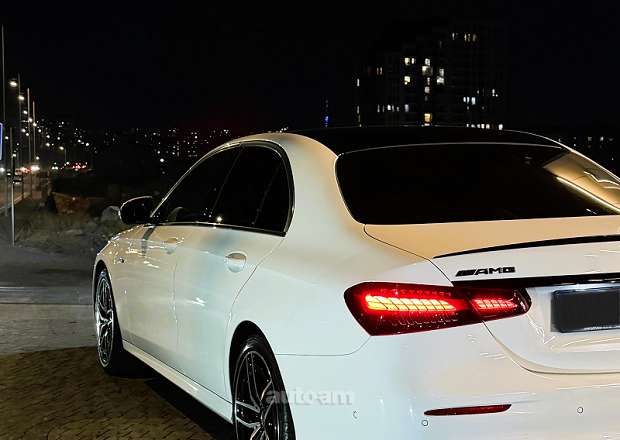 Mercedes-Benz E 53 AMG