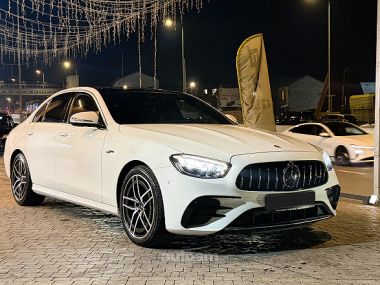 Mercedes-Benz E 53 AMG  2022 