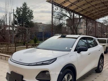 Changan Nevo Q05  2026 