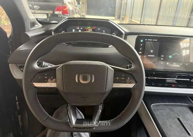 Changan Nevo Q05