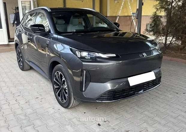 Changan Nevo Q05