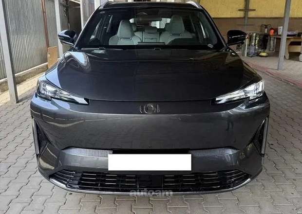 Changan Nevo Q05