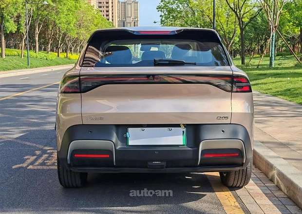 Changan Nevo Q05