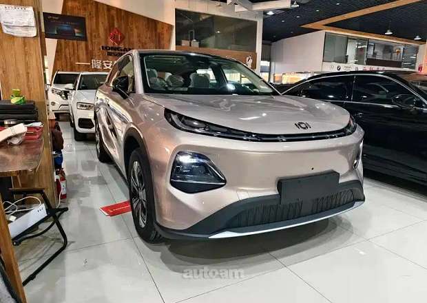 Changan Nevo Q05