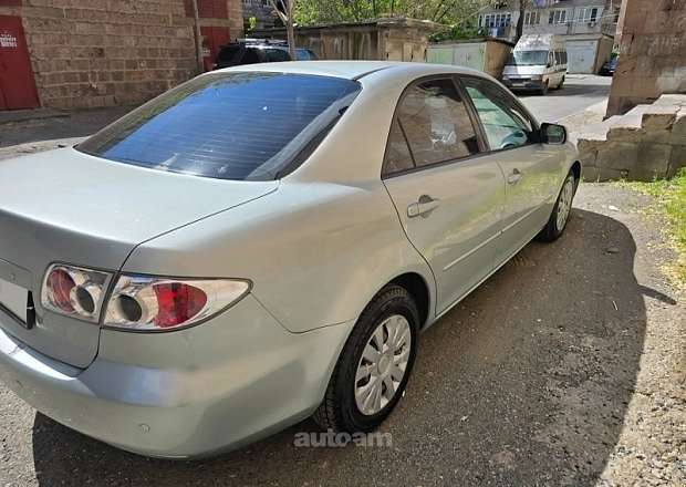 Mazda 6