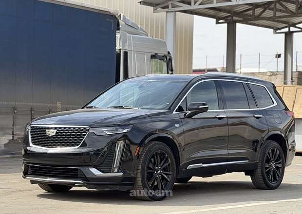 Cadillac XT6