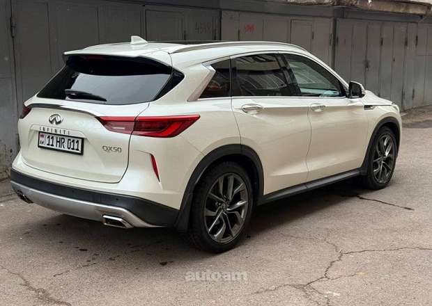 Infiniti QX50