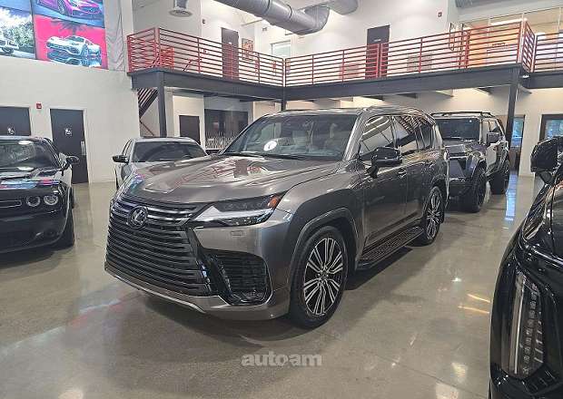 Lexus LX 600