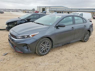 Kia Forte  2024 