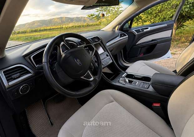 Ford Fusion 2019 — photo 4