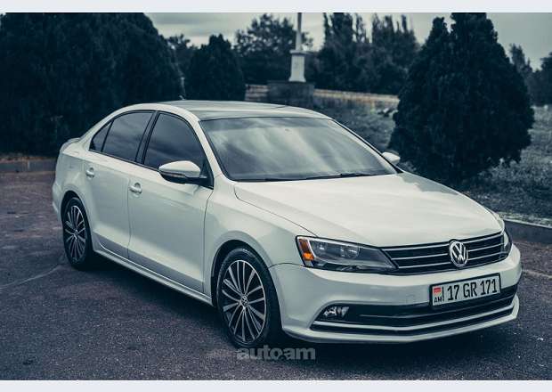 Volkswagen Jetta 2017 — լուսանկար 2