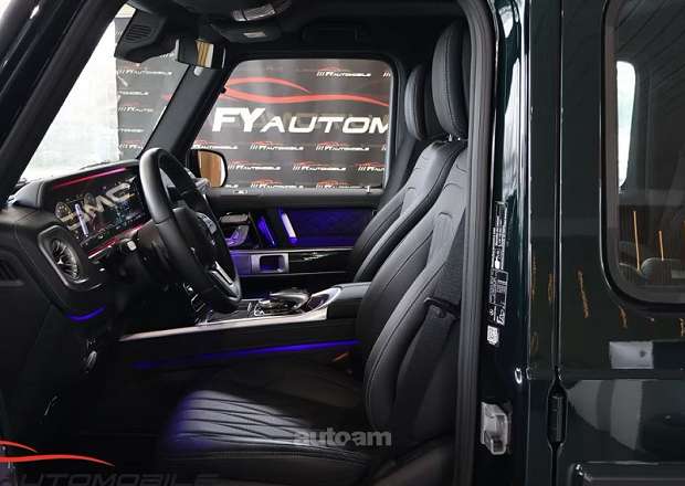 Mercedes-Benz G 500