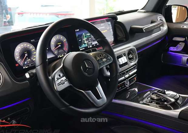 Mercedes-Benz G 500