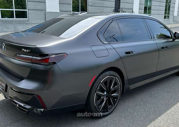 BMW 760