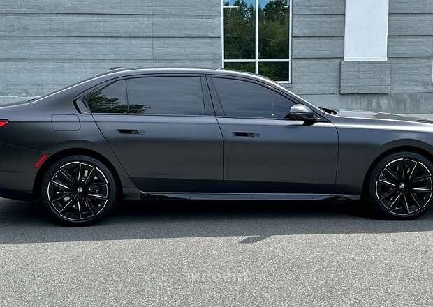 BMW 760