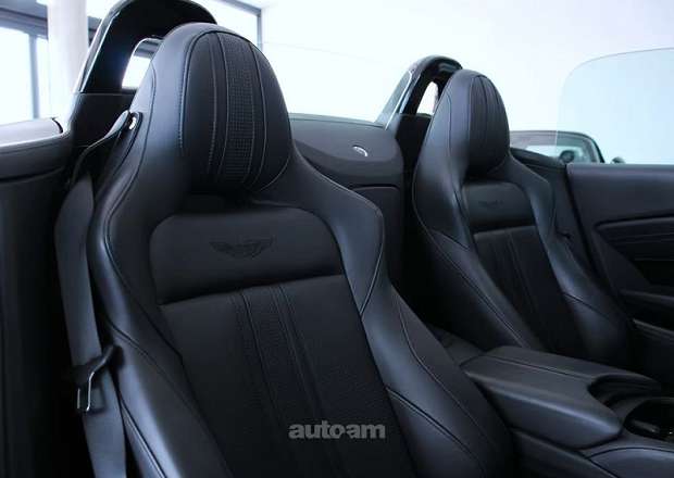 Aston Martin V8 Vantage