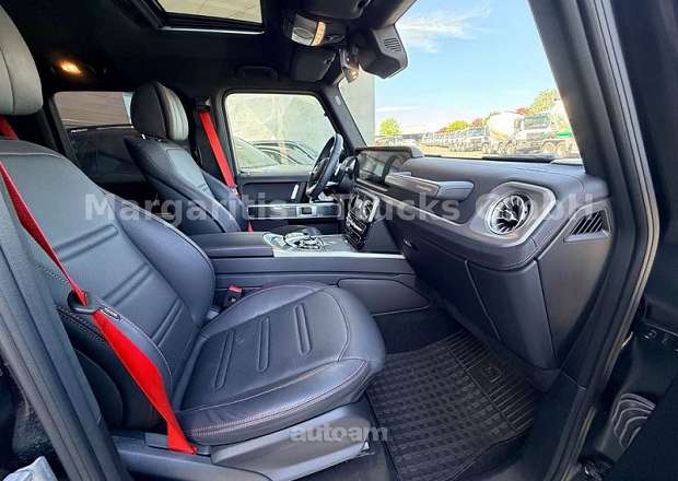 Mercedes-Benz G 500