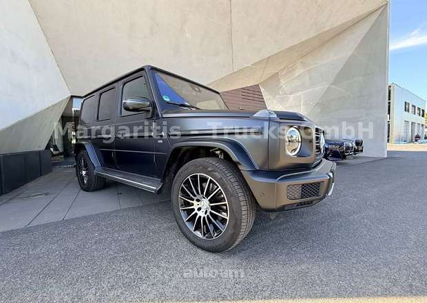 Mercedes-Benz G 500